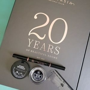 Anastasia Beverly  Hills Brow